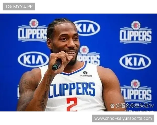 伦纳德：比赛末一次防守扭伤了脚踝，明天早上看看感觉如何，伦纳德脚踝受了什么伤