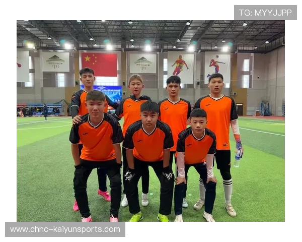 琑队如何建立青训成果的长期评估档案，青训人员